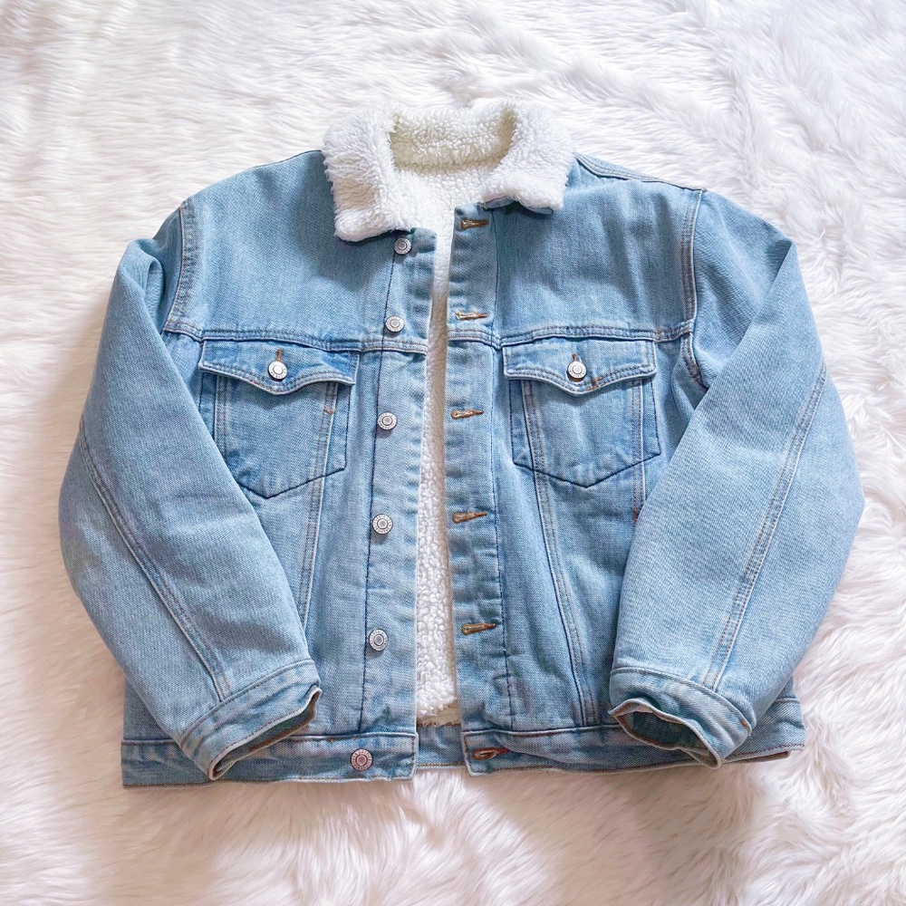 Brandy Melville Sherpa Lined Denim Jacket